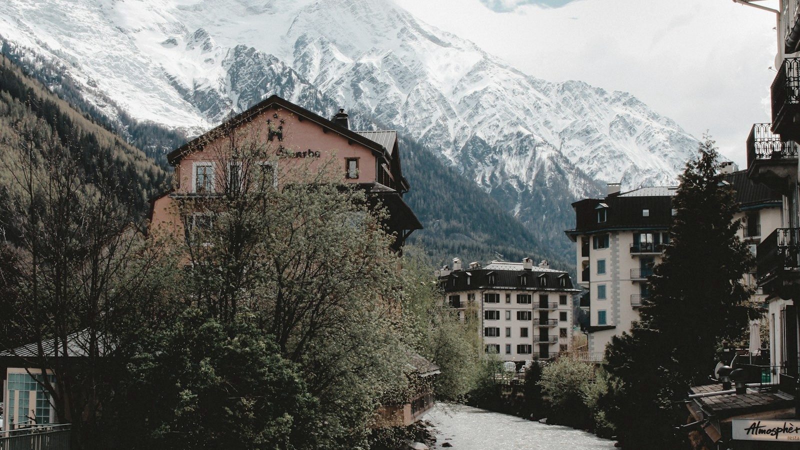 Chamonix aan de voet van het Mont Blanc-massief